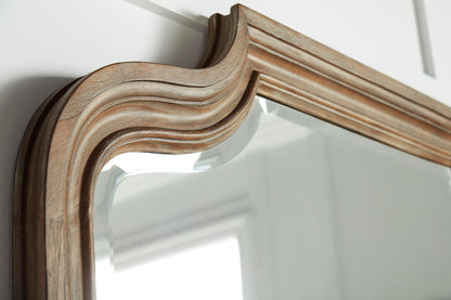 Architrave Mirror