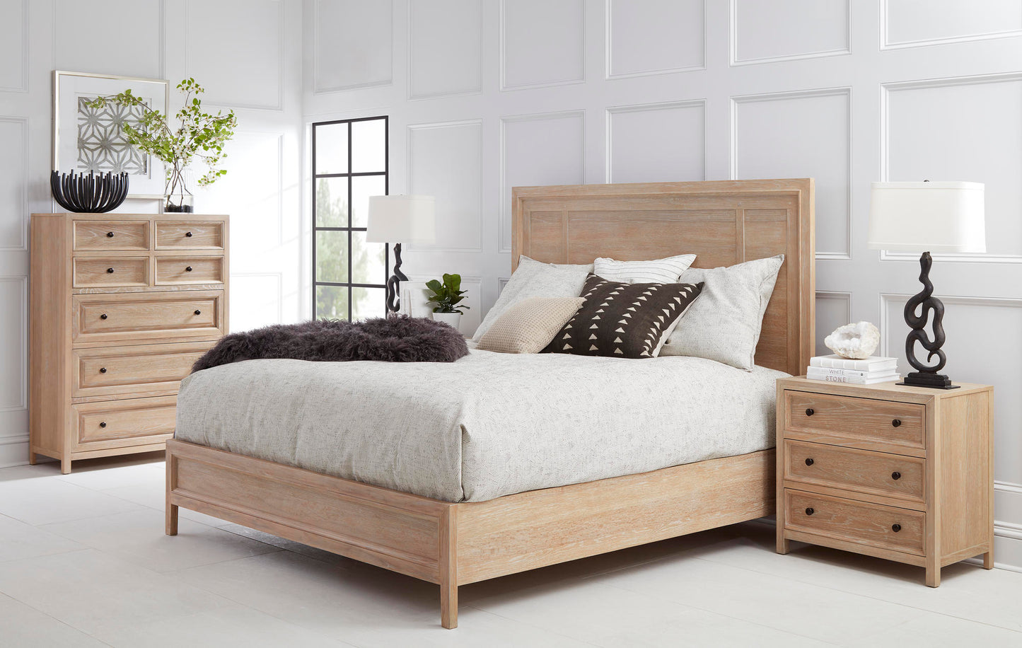 Post Queen Panel Bed